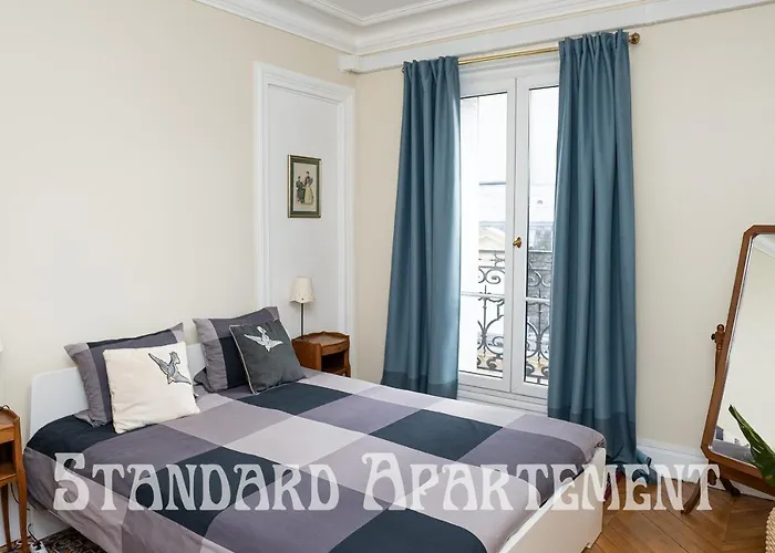 Eiffel Tower View Rose, Apartment #2 Parijs